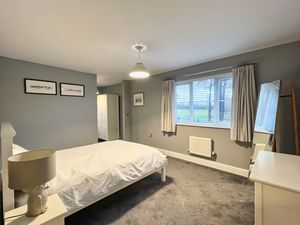 Photo 17- click for photo gallery